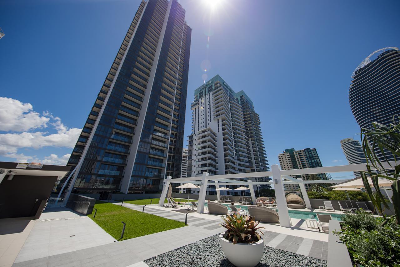 Dayday Premier Apartments At 2663 Gold Coast Hwy, Broadbeach 外观 照片