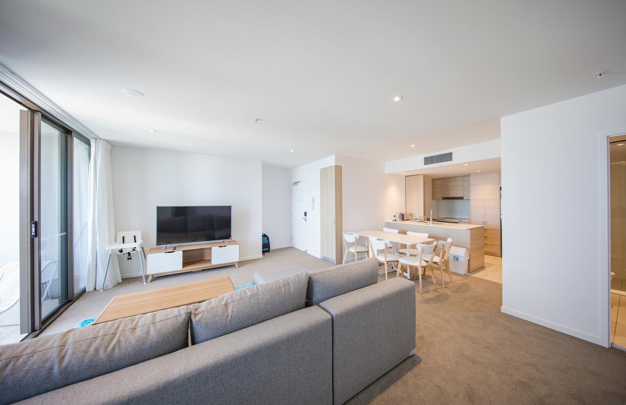 Dayday Premier Apartments At 2663 Gold Coast Hwy, Broadbeach 外观 照片