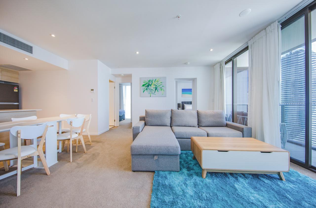 Dayday Premier Apartments At 2663 Gold Coast Hwy, Broadbeach 外观 照片
